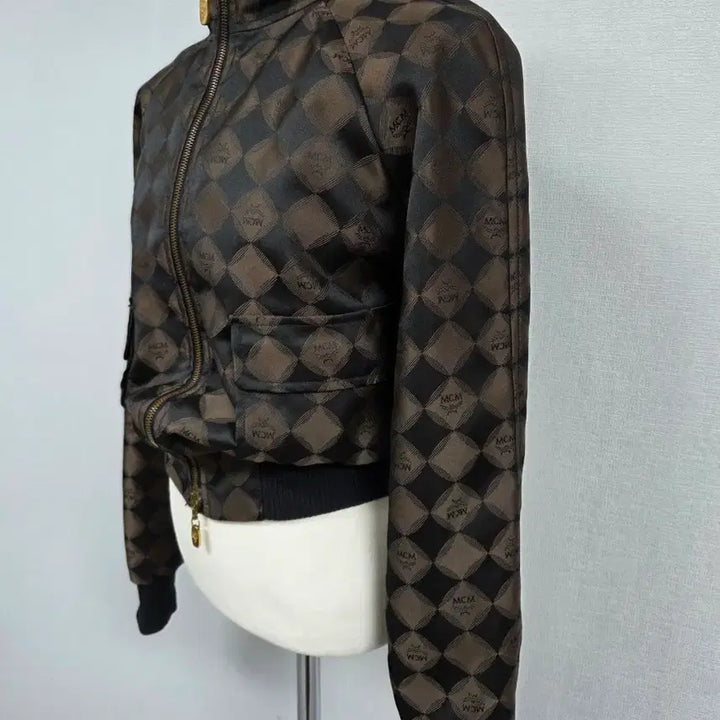 [BUNJANG] MCM Women's Logo Pattern Jacket / MCM  여성 자켓