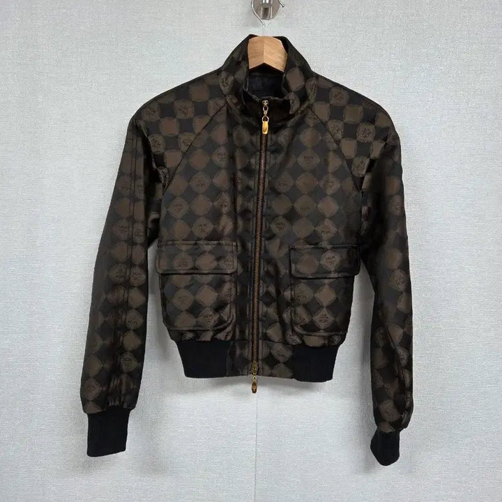 [BUNJANG] MCM Women's Logo Pattern Jacket / MCM  여성 자켓