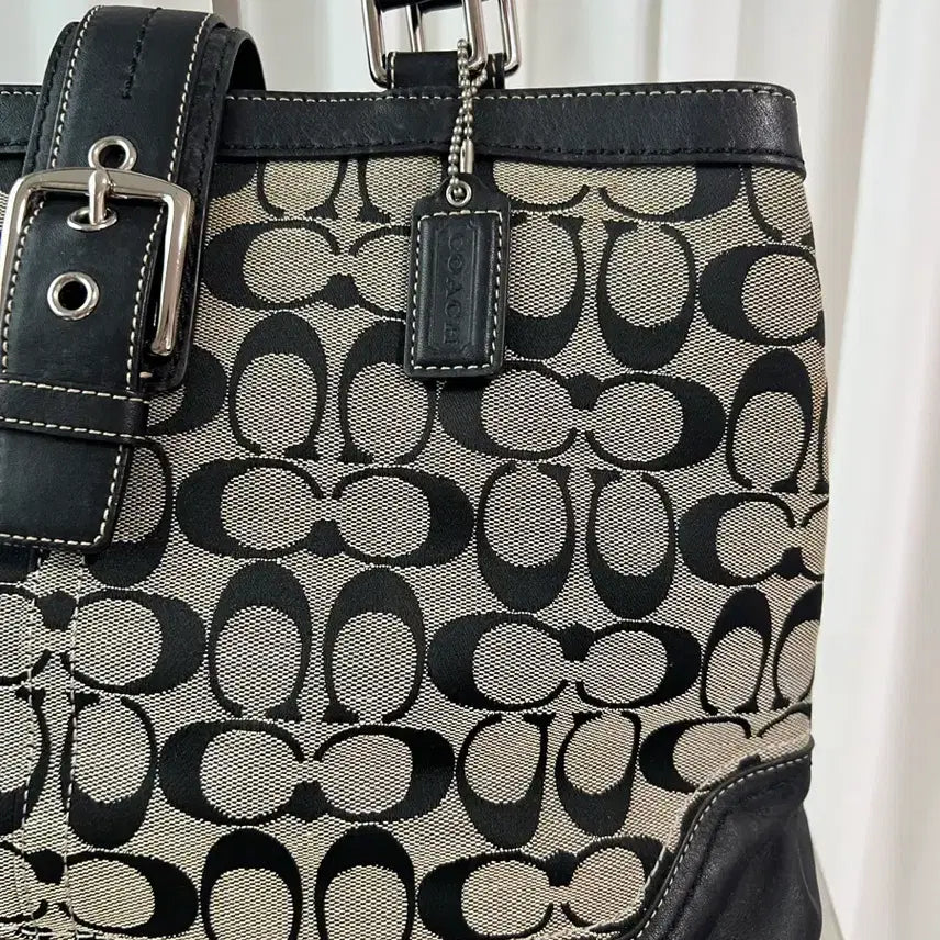 [BUNJANG] Coach Signature Soho Tote Bag / 코치 시그니처 소호 토트백