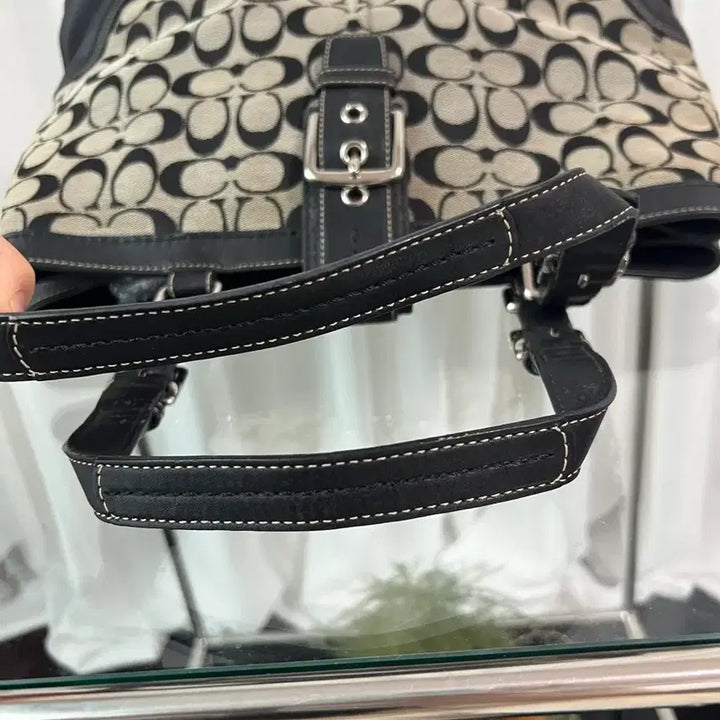 [BUNJANG] Coach Signature Soho Tote Bag / 코치 시그니처 소호 토트백