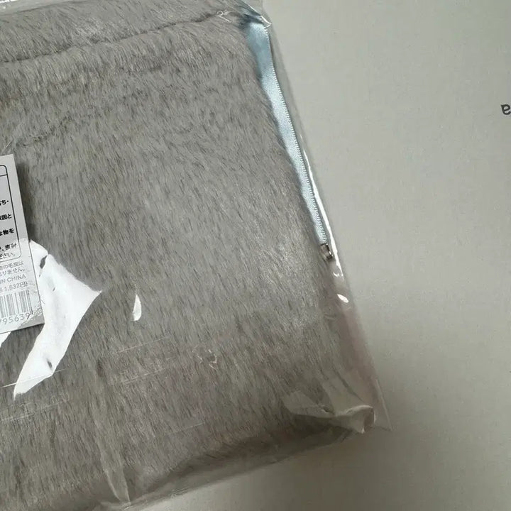 [BUNJANG] Zootopia Judy Pouch / (정품)주토피아2 주디 파우치 일본 굿즈 md 털파우치 양도 판매