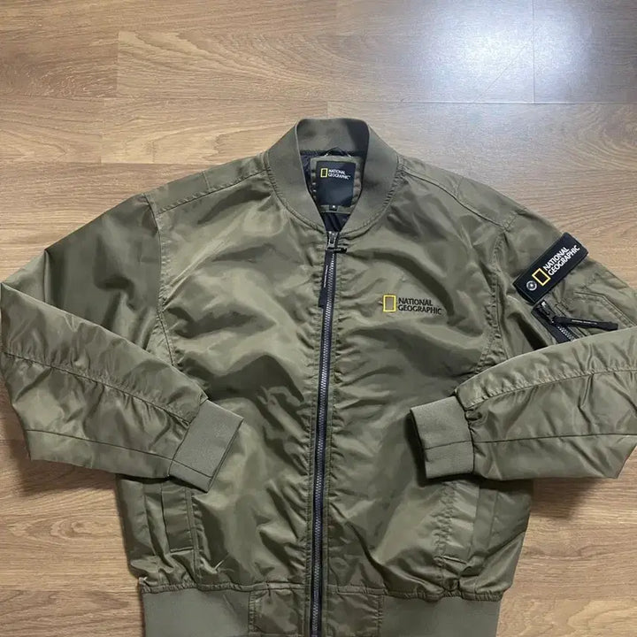 [BUNJANG] National Geographic M Size Aviation Jumper / 네셔널지오그래픽 항공점퍼 사이즈 M 팜니다