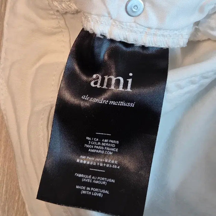 [BUNJANG] BTS White Denim Shorts / 아미 화이트 데님 반바지 5부