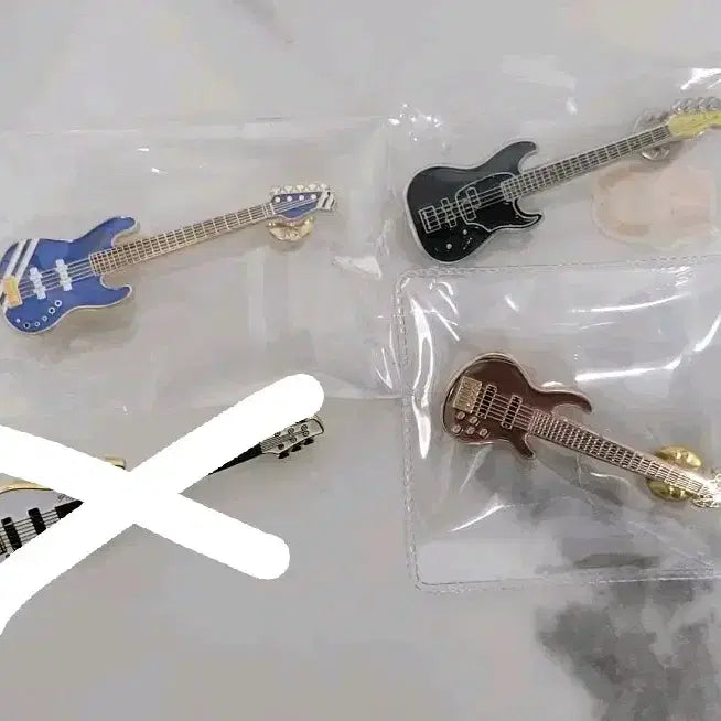 [SOLD OUT] 루시 조원상 베이스 뱃지