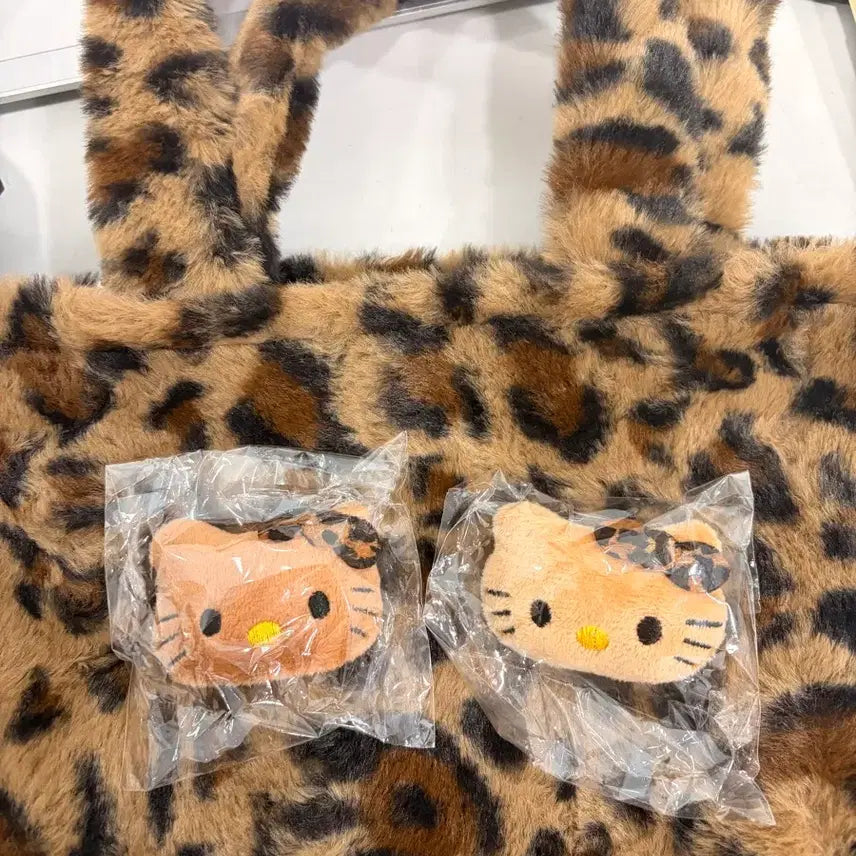 [BUNJANG] Kitty Leopard Mini Bag / 키티 호피 미니백