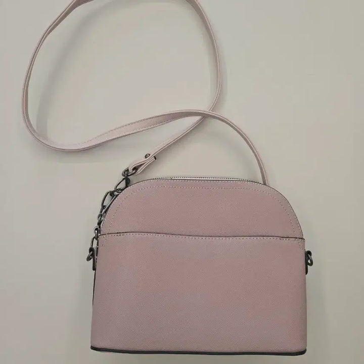 [SOLD OUT] 새상품. 스티브매든 STEVE MADDEN 크로스바디백