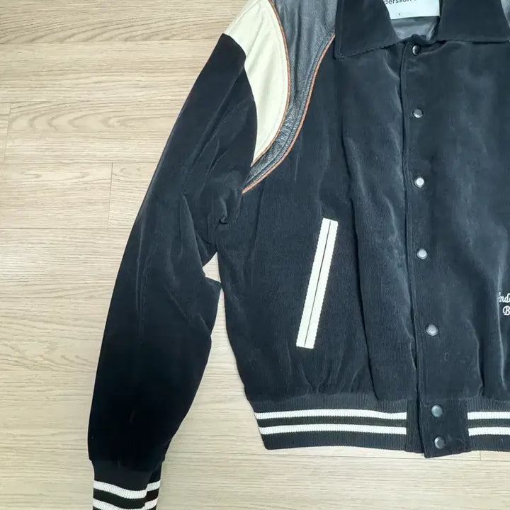 [BUNJANG] Anderson Bell Corduroy Varsity Jacket / [L] 앤더슨벨 코듀로이 바시티 자켓