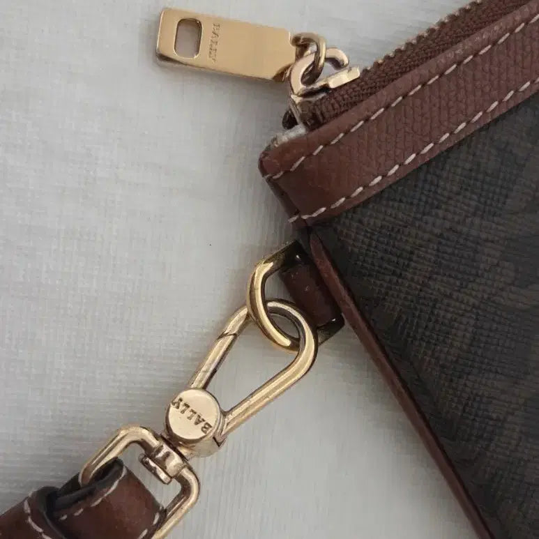 [BUNJANG] BALLY Monogram Clutch Bag / 발리(BALLY) 모노그램 클러치백