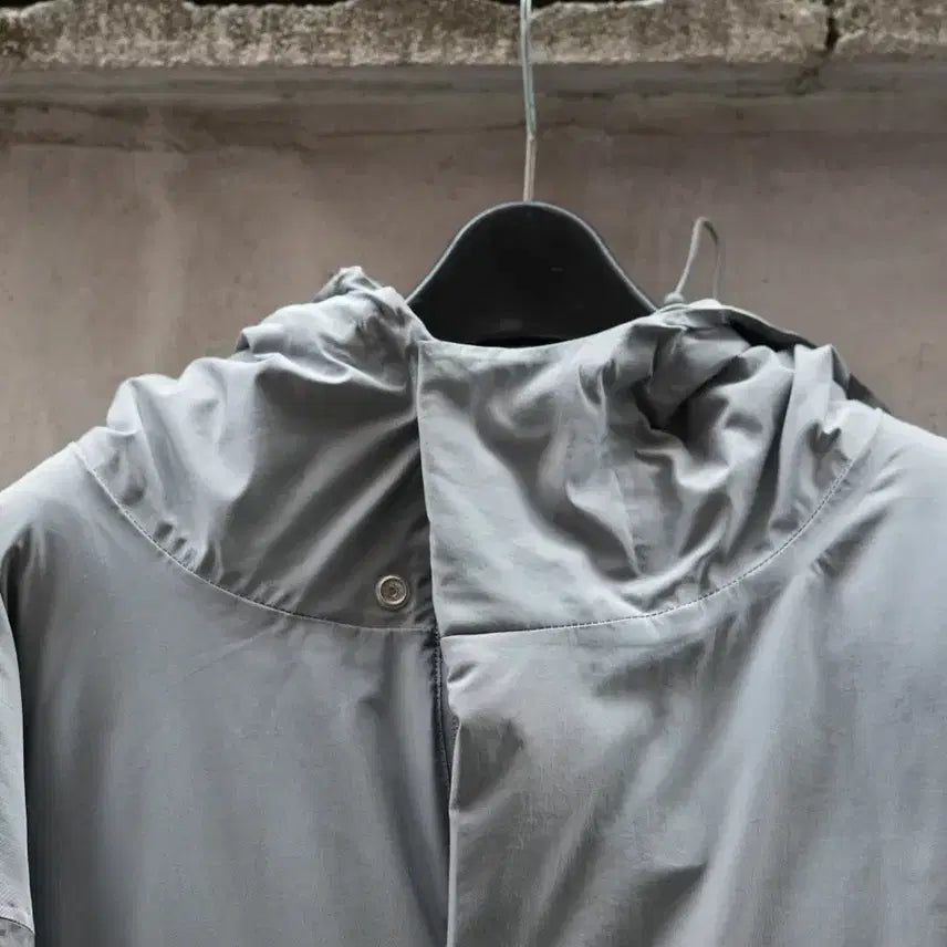 [BUNJANG] Cos Padded Coat (Silver) / cos 코스 패딩 코트 실버 컬러(전투용)