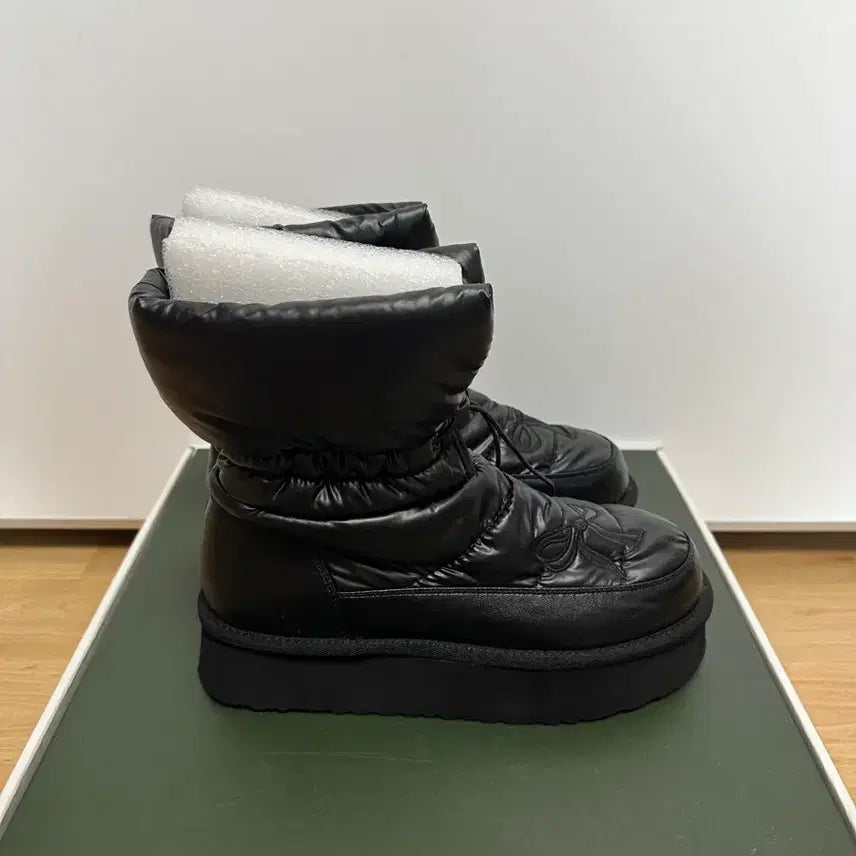 [BUNJANG] Fomerchamel Bowbow Padded Boots 240 Black / 포멜카멜레 보우보우 패딩 부츠 240 블랙