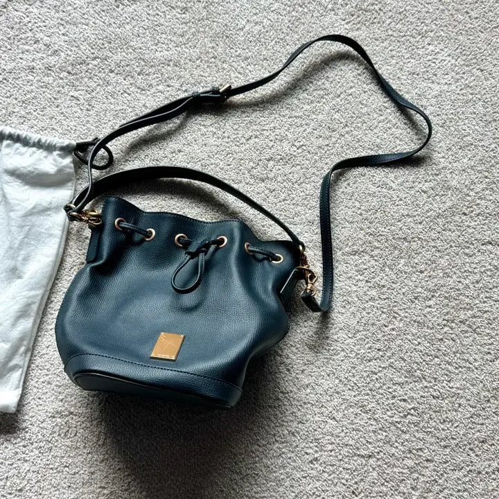 [BUNJANG] COURONNE Leather Crossbody Tote Bag / COURONNE 쿠론 크로스백 토트백 소가죽