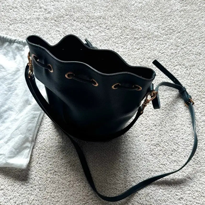 [BUNJANG] COURONNE Leather Crossbody Tote Bag / COURONNE 쿠론 크로스백 토트백 소가죽