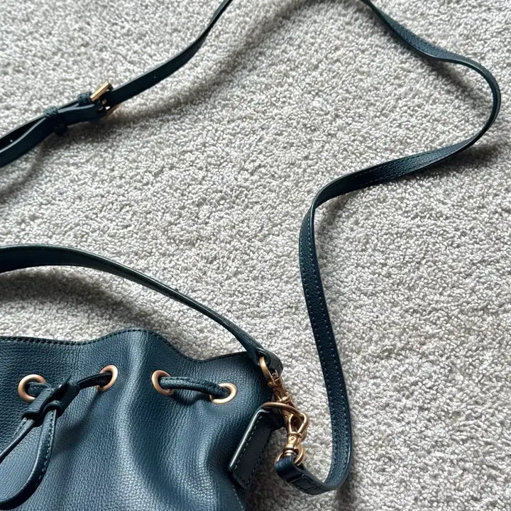 [BUNJANG] COURONNE Leather Crossbody Tote Bag / COURONNE 쿠론 크로스백 토트백 소가죽