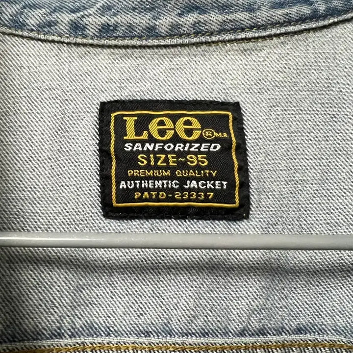 [BUNJANG] Lee Vintage Denim Jacket / Lee 데님 자켓 청자켓 빈티지