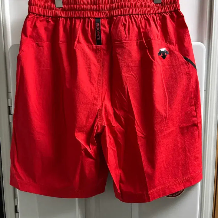 [BUNJANG] Descente Red Shorts M / 새상품급) 데상트 빨간색 반바지 M 30