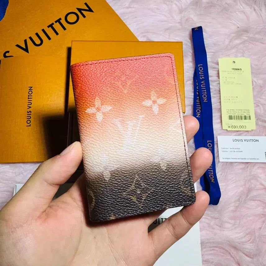 [BUNJANG] Louis Vuitton 2026 Pigment Orange Organizer Full Package / [OS,미사용] 루이비통 26년 피그먼트 오렌지 오거나이저 풀구성품