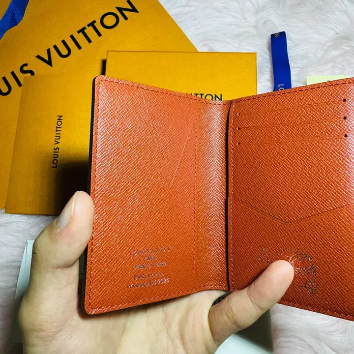 [BUNJANG] Louis Vuitton 2026 Pigment Orange Organizer Full Package / [OS,미사용] 루이비통 26년 피그먼트 오렌지 오거나이저 풀구성품
