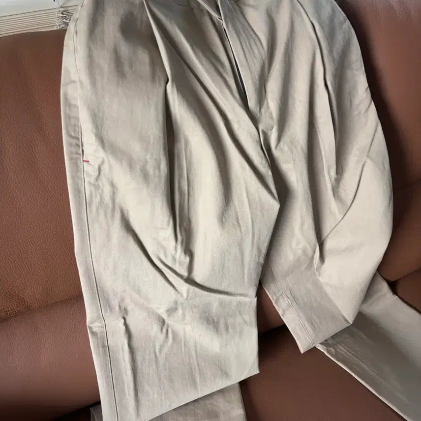 [BUNJANG] Bearded Kid Cotton Pants Beige / 비얼디드키드 코튼 팬츠 베이지