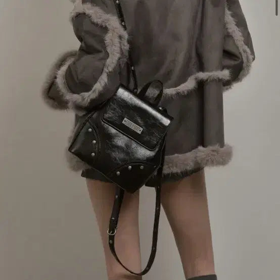 [BUNJANG] Black Backpack / 카키포인트 스터드 블랙 백팩