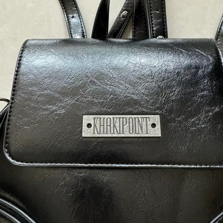 [BUNJANG] Black Backpack / 카키포인트 스터드 블랙 백팩