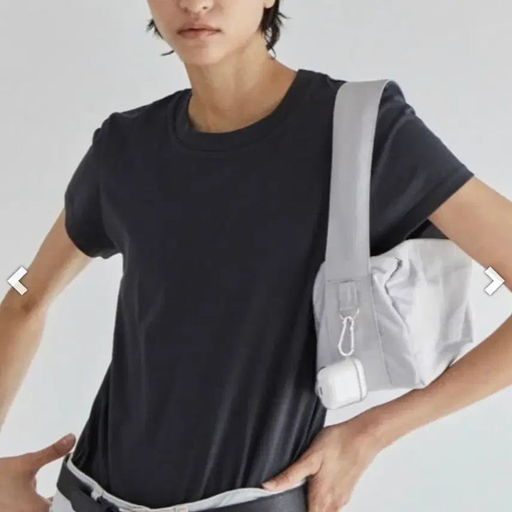 [SOLD OUT] ASSIST 서울  이지스퀘어백
