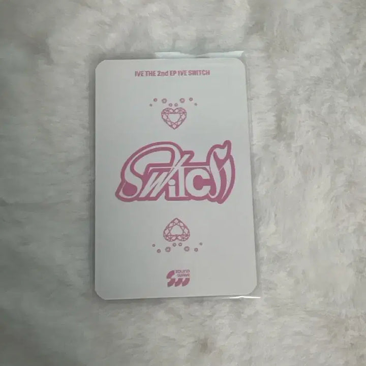 꼼지락샵에서 산 아이브 리즈 포카 팝니다