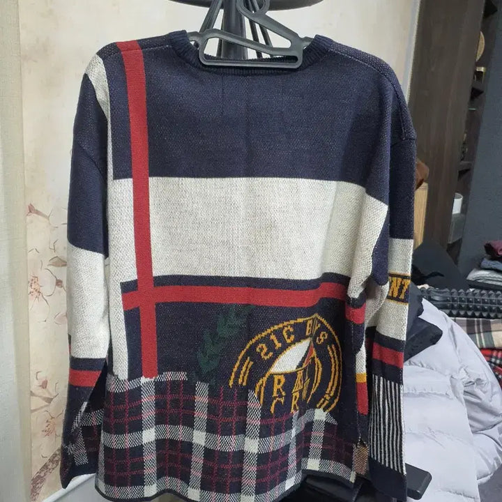 [BUNJANG] RMT CRW Pattern Sweater S / RMT CRW 패턴 스웨터 S  A급  택배비포함가