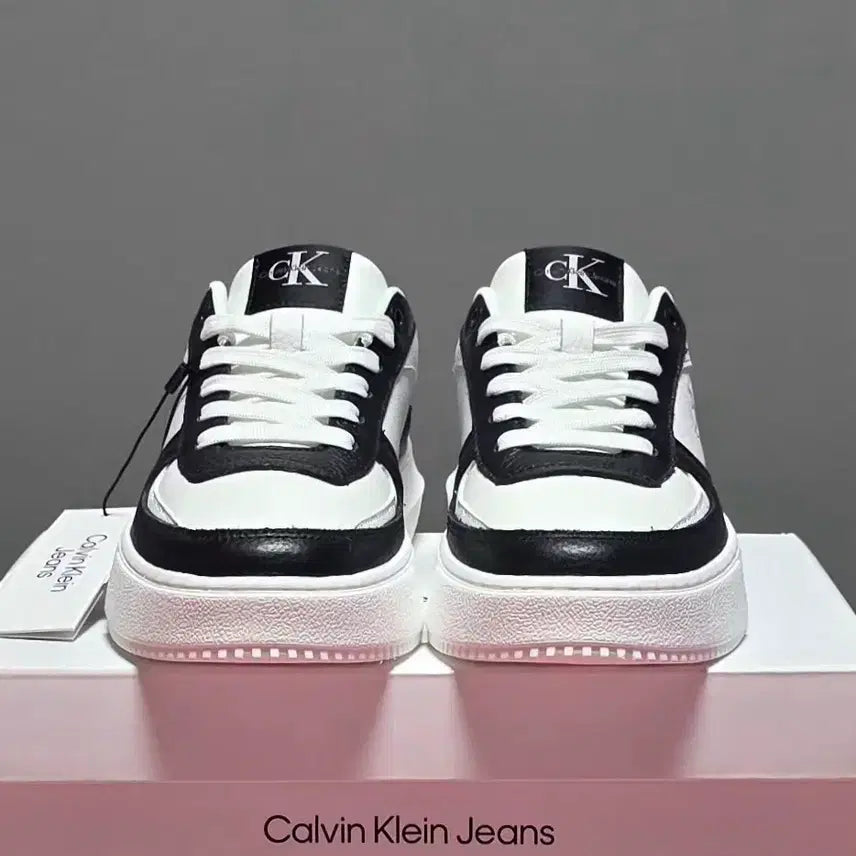 [BUNJANG] Calvin Klein Sneakers (Size 240-245) / 캘빈클라인 스니커즈 240~245 [새상품]