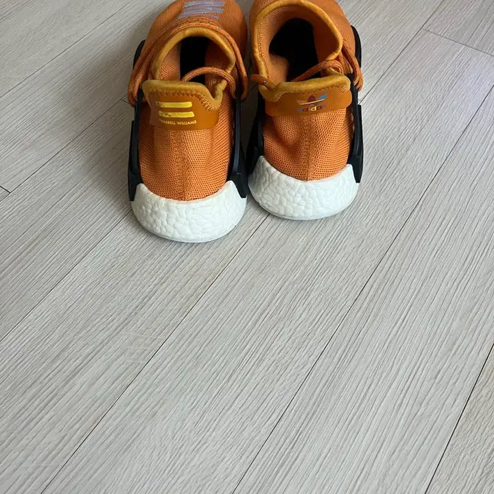 [BUNJANG] Adidas Pharrell Williams Humanrace NMD Orange Sneakers / 아디다스팔렐 윌리엄스 휴먼레이스 오