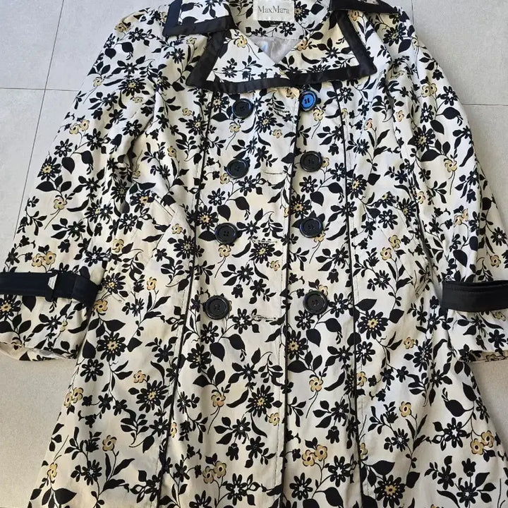 [BUNJANG] MaxMara Flower Pattern Coat Size 44 / MaxMara 플라워 패턴 코트 44