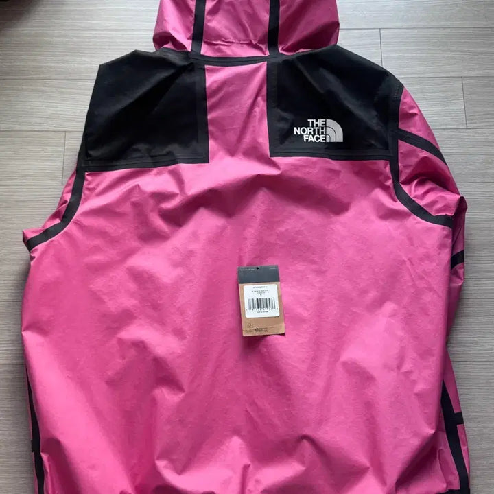 [SOLD OUT] 슈프림 노스페이스 써밋 시리즈 핑크 자켓 XL