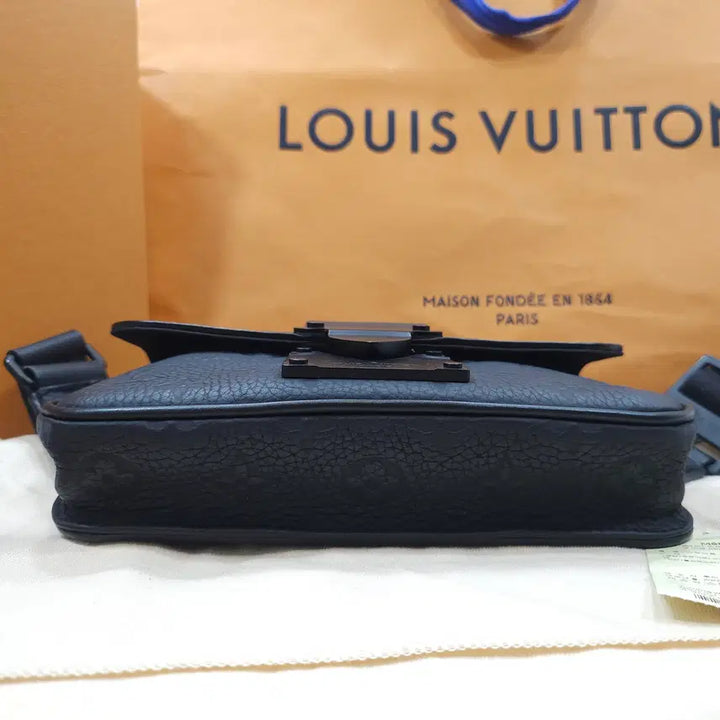 [BUNJANG] LV Sling Bag / [정품] LV루이비통 S락 슬링백