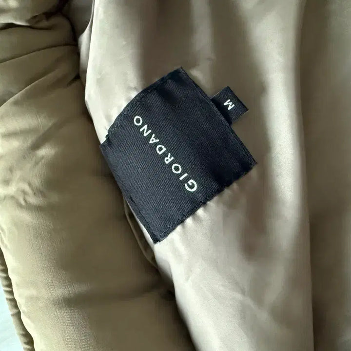 [BUNJANG] Giordano Padded Jacket Beige / 지오다노 패딩 카키