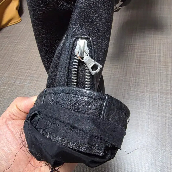 [BUNJANG] D-Aft Blackist Leather Jacket (Size S) / 디아프바인 블랙히스트 양가죽 S사이즈