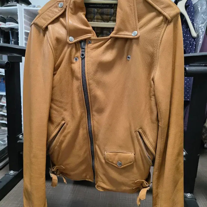 [BUNJANG] D.A.F. Blackhist S Size / 디아프바인 블랙히스트 S사이즈