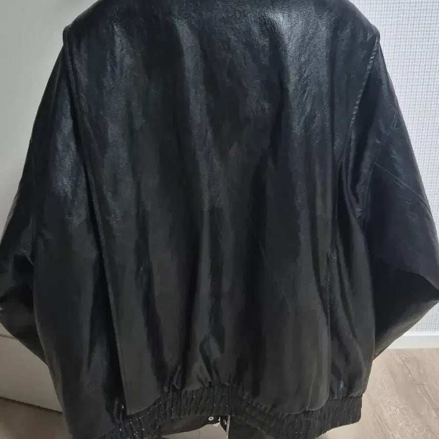 [BUNJANG] Unspecified Brand Black Leather Jacket (Small) / (스테디템)파사드패턴 오버핏 블랙 레더 블루종s