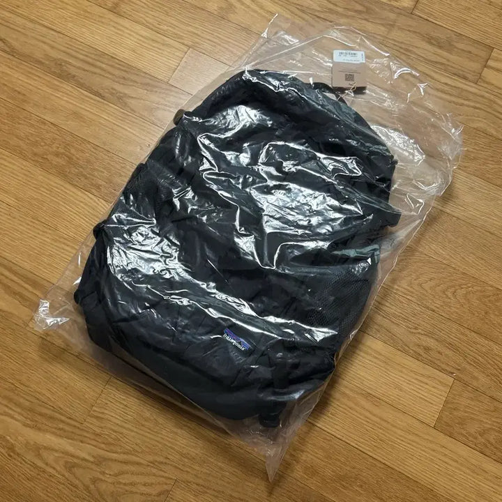 [BUNJANG] Patagonia Refugio Daypack 32L Backpack / [OS] 파타고니아 백팩 리퓨지오 데이팩 32L 블랙