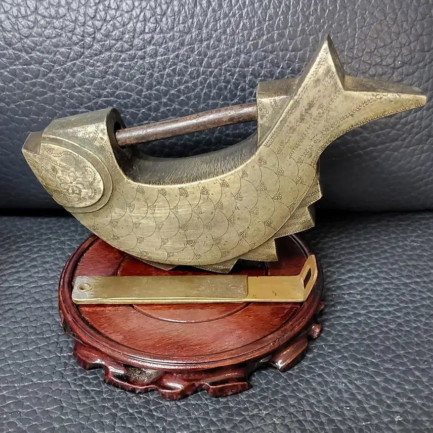 [SOLD OUT] 골동품백동물고기자물쇠