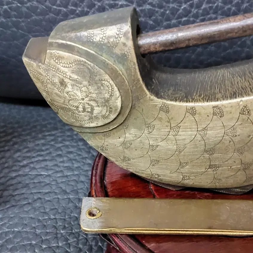 [SOLD OUT] 골동품백동물고기자물쇠