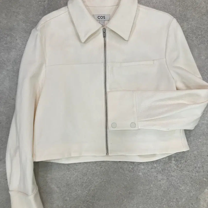 [BUNJANG] COS Cropped Twill Zip-Up Jacket (S) / COS 크롭 트윌 집업 자켓 (S)