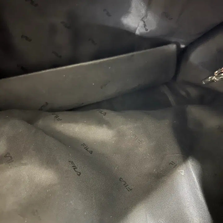 [BUNJANG] Fila Black Backpack / 휠라 검정 백팩