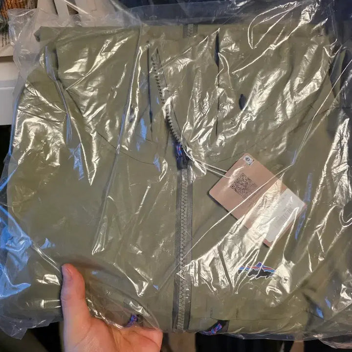 [BUNJANG] Patagonia Swiftcurrent Wading Jacket L / [미개봉] 파타고니아 스위프트 커런트 웨이딩 자켓 L(낚시/피싱)