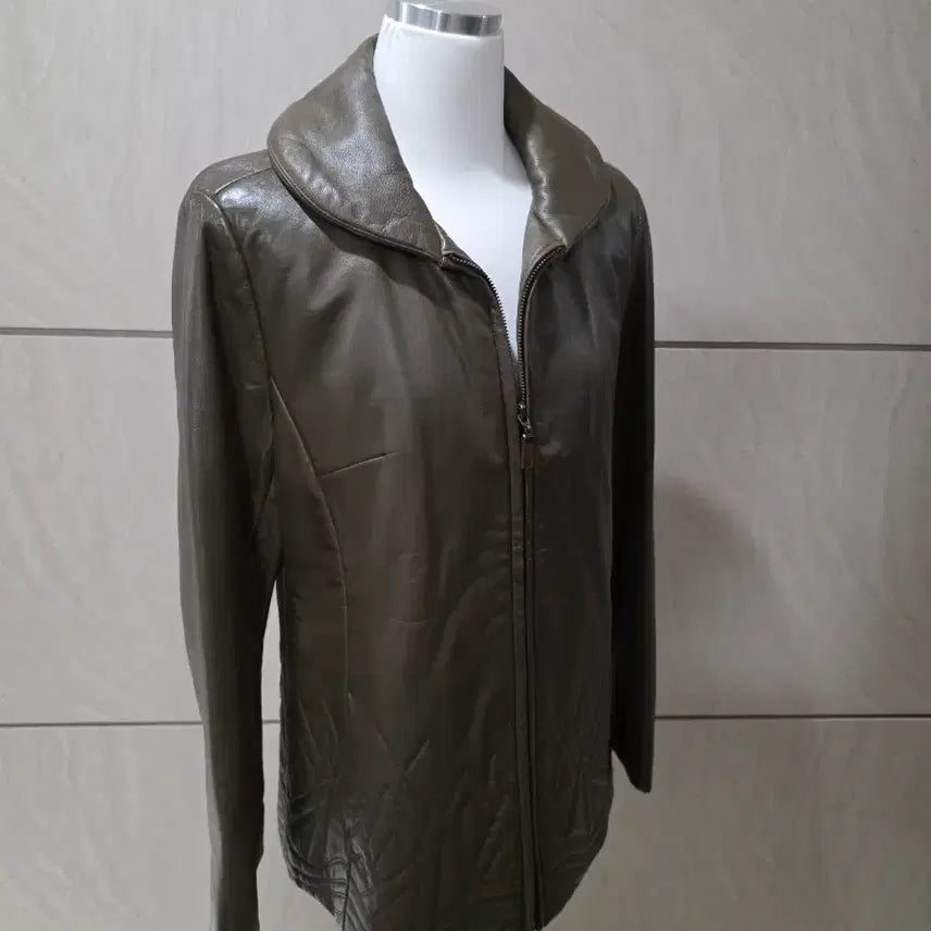 [BUNJANG] Khaki Leather Jacket (Size 55-66) / 컬러가 넘 예쁜 카키 양가죽자켓 !! (55~66)