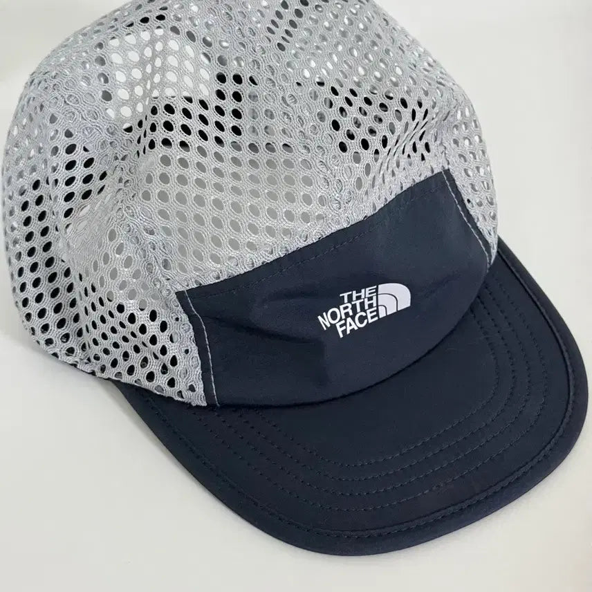 [BUNJANG] The North Face Wind Mesh Light Cap / 노스페이스 경량 쿨맥스 등산 여름모자 윈드 메쉬 라이트 캡 러닝캡