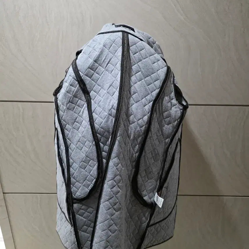 [BUNJANG] Mademoiselle Quilted Nu-beam Hooded Coat / M.마드모아젤 퀼팅 누빔 후드코트 / 비스코스 혼방