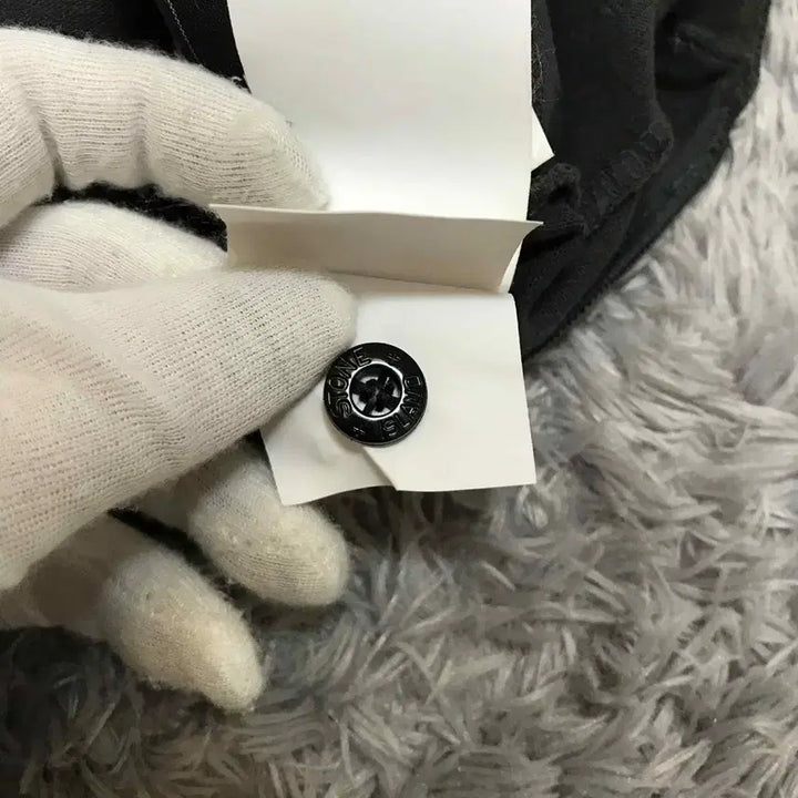 [BUNJANG] Stone Island Long Sleeve Sweatshirt / {클로젯}[L][백화점판]스톤아일랜드 롱슬리브 맨투맨