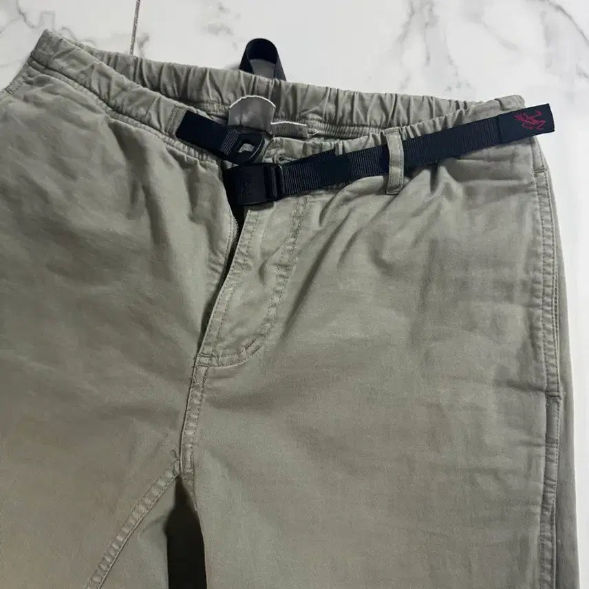 [SOLD OUT] 그라미치 nn팬츠 올리브카키 아시안핏 m 29-31사이즈