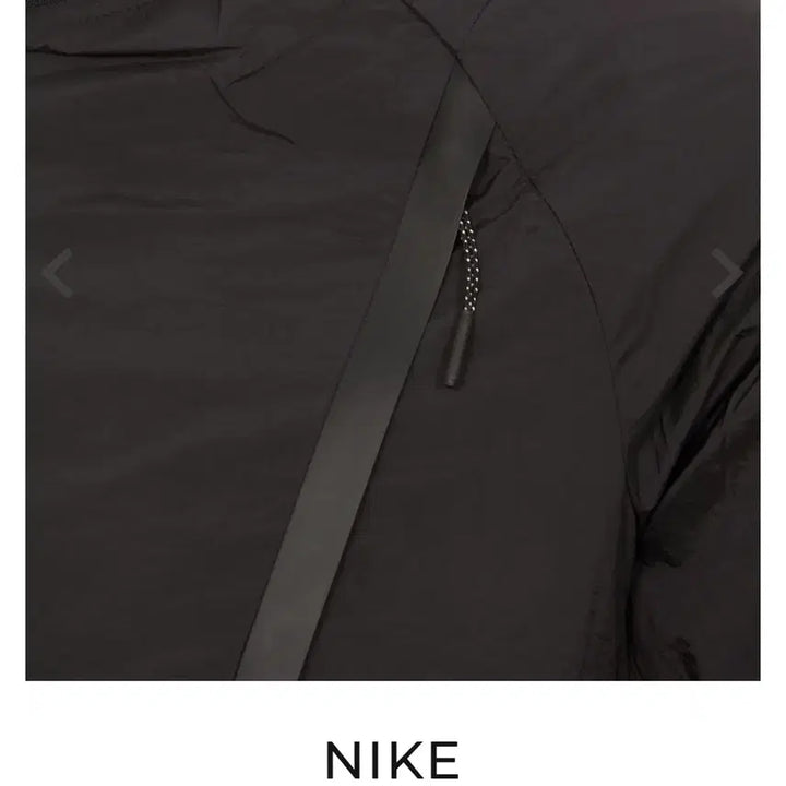 [BUNJANG] Nike Tech Hypermesh Varsity Jacket - M / 나이키 테크 하이퍼메쉬 바시티 자켓 M (100)