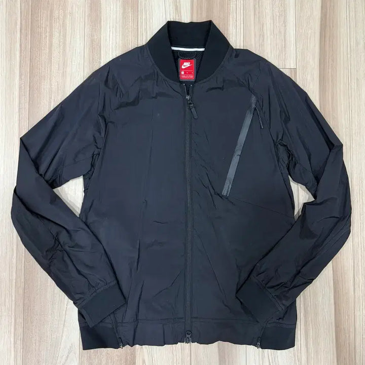 [BUNJANG] Nike Tech Hypermesh Varsity Jacket - M / 나이키 테크 하이퍼메쉬 바시티 자켓 M (100)