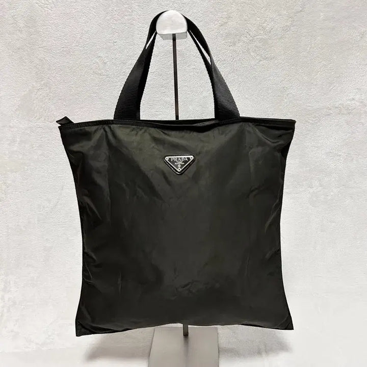 [BUNJANG] Prada Logo Plate Nylon Tote Bag / 프라다 로고플레이트 나일론 토트백 y2k